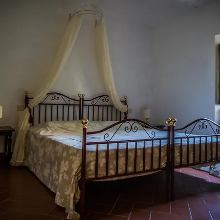 Podere Colombaione בית נופש וולטרה