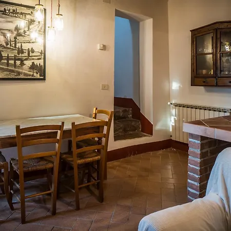 Podere Colombaione Nyaraló