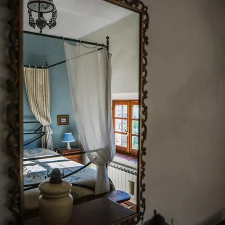 Podere Colombaione Nyaraló